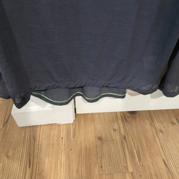 Old Navy dark gray sheer active wear top long sleeve Size Medium - Picture 4 of 6